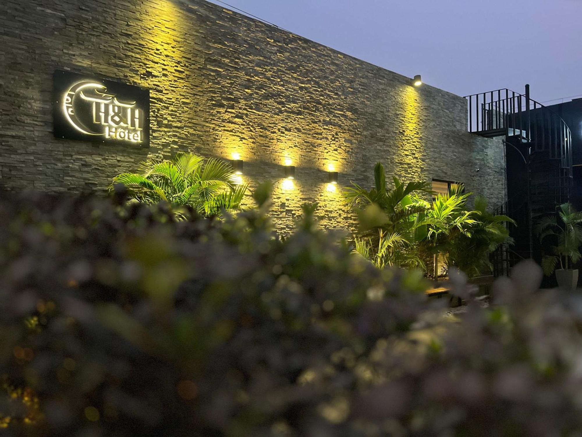 H&H Hotel Kinshasa Kültér fotó