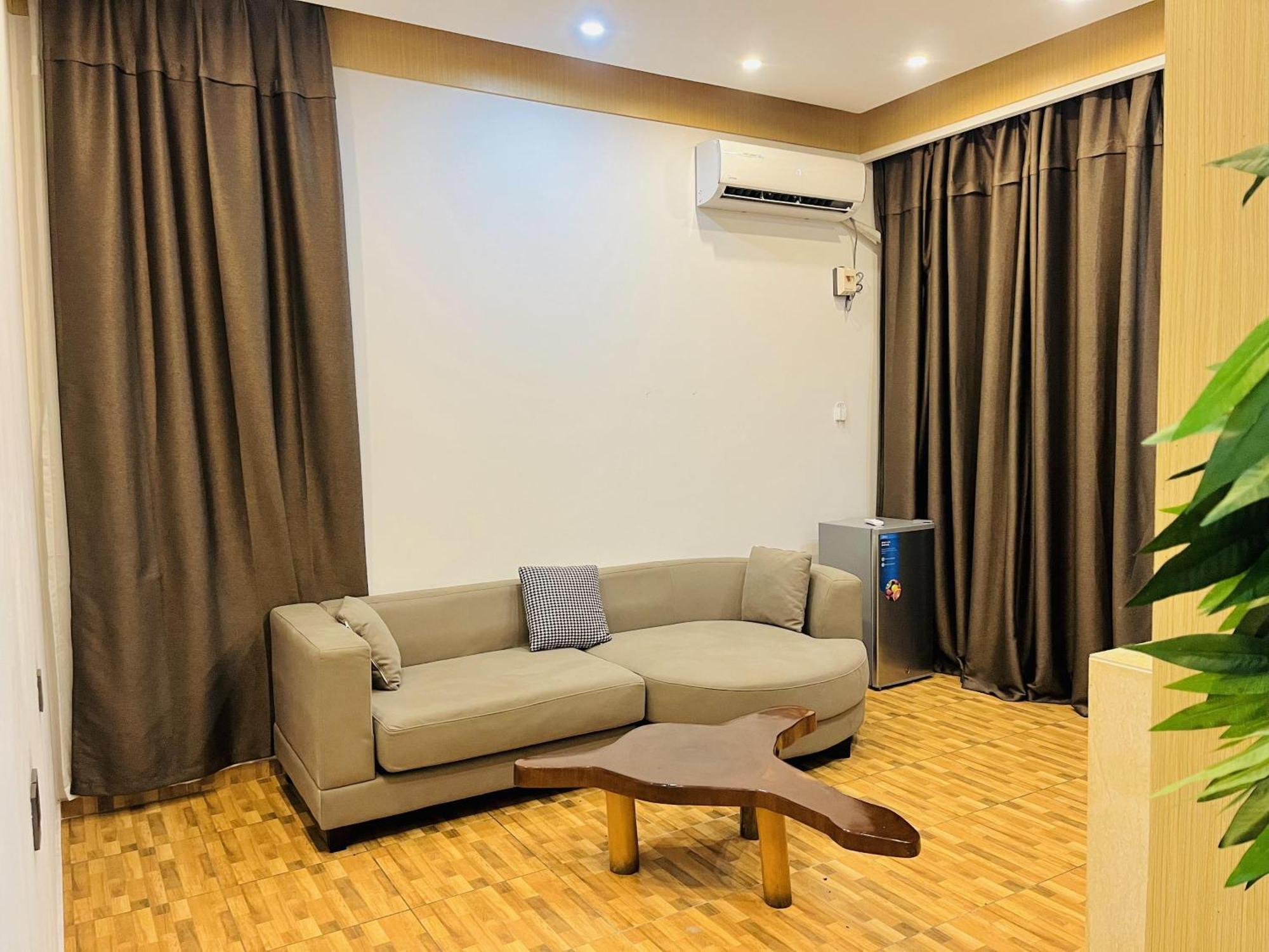 H&H Hotel Kinshasa Kültér fotó