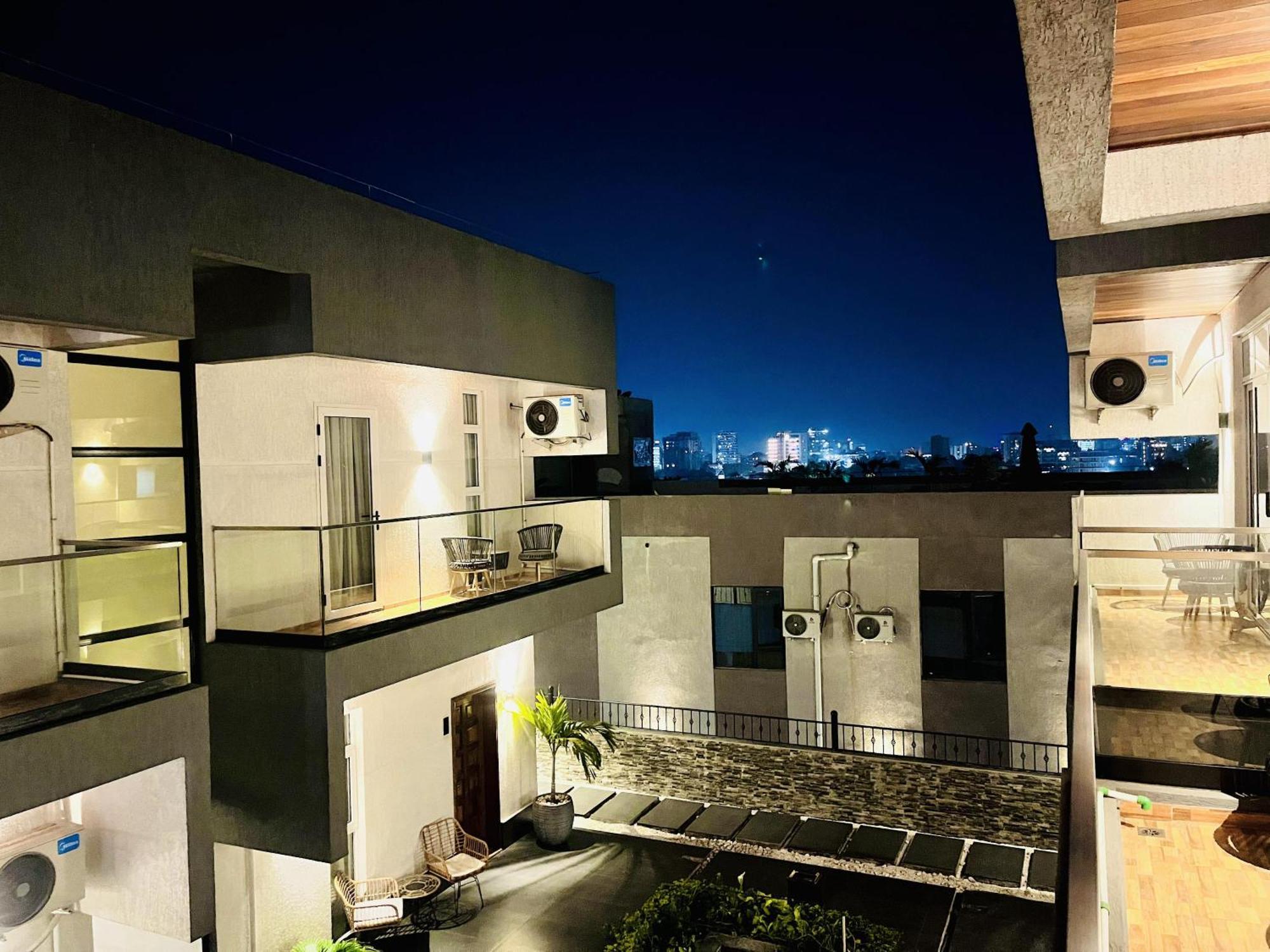 H&H Hotel Kinshasa Kültér fotó