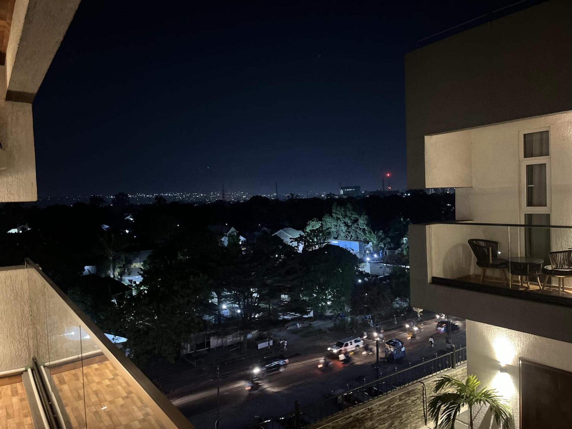 H&H Hotel Kinshasa Kültér fotó